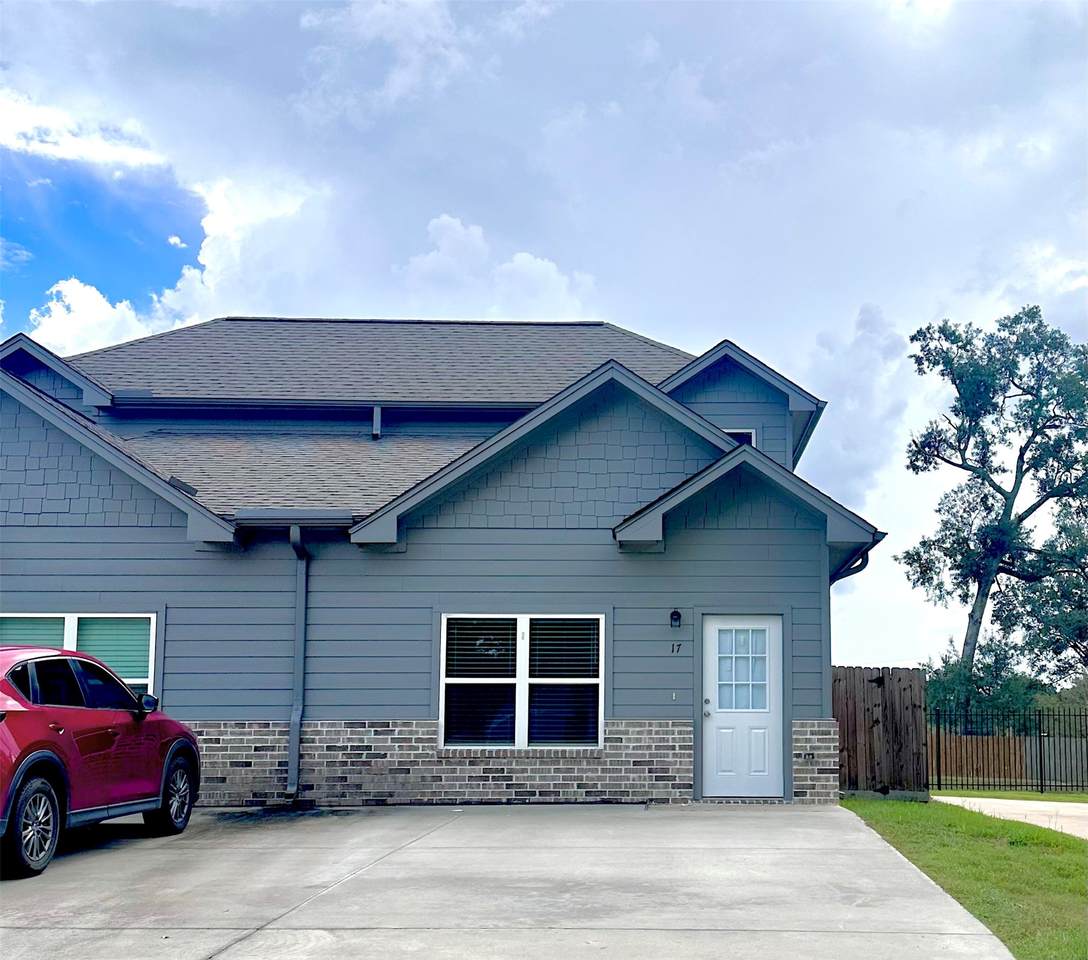 23090 Wildwood Road - Photo 1