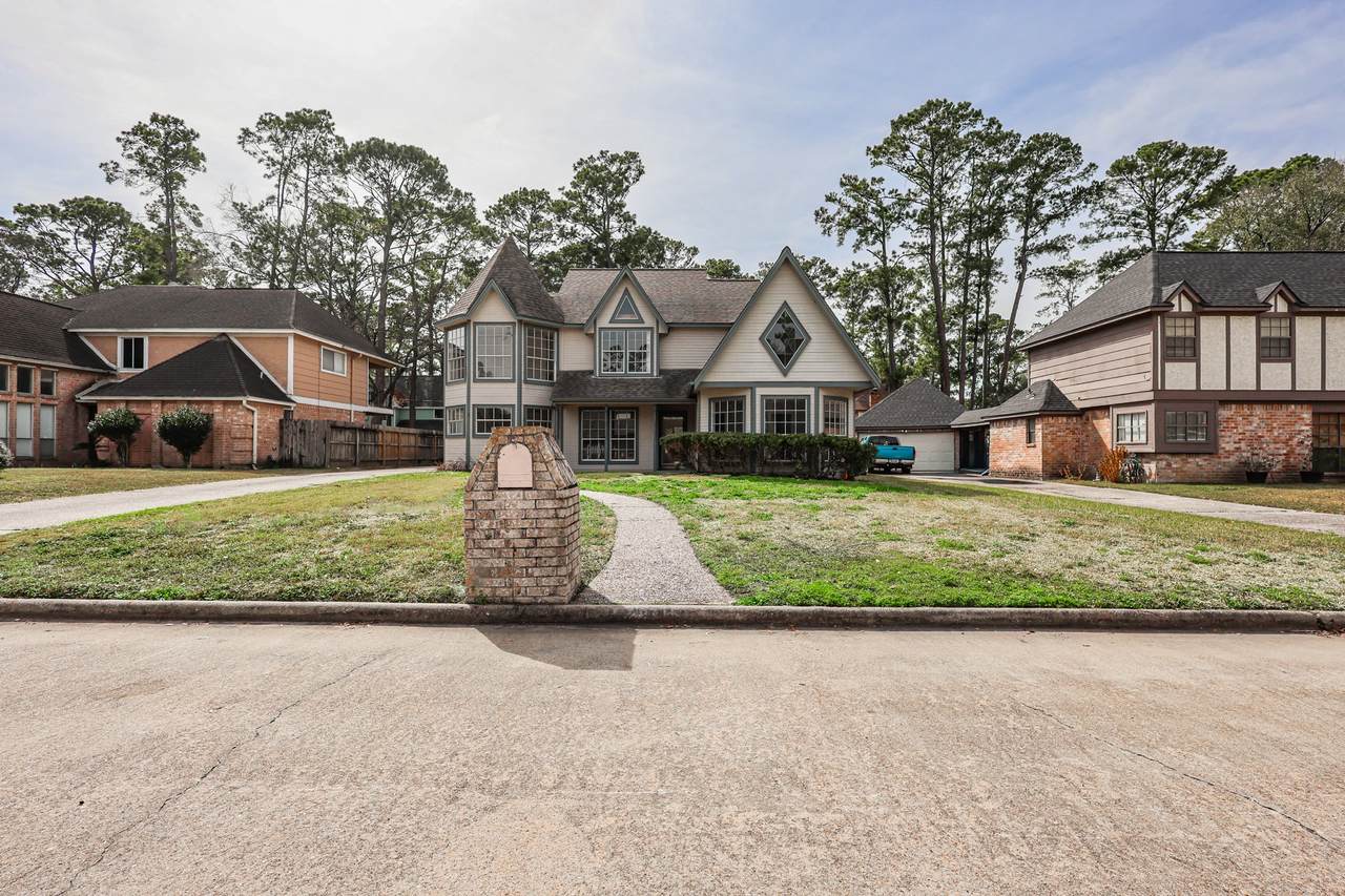 20719 Burnt Amber Lane - Photo 1