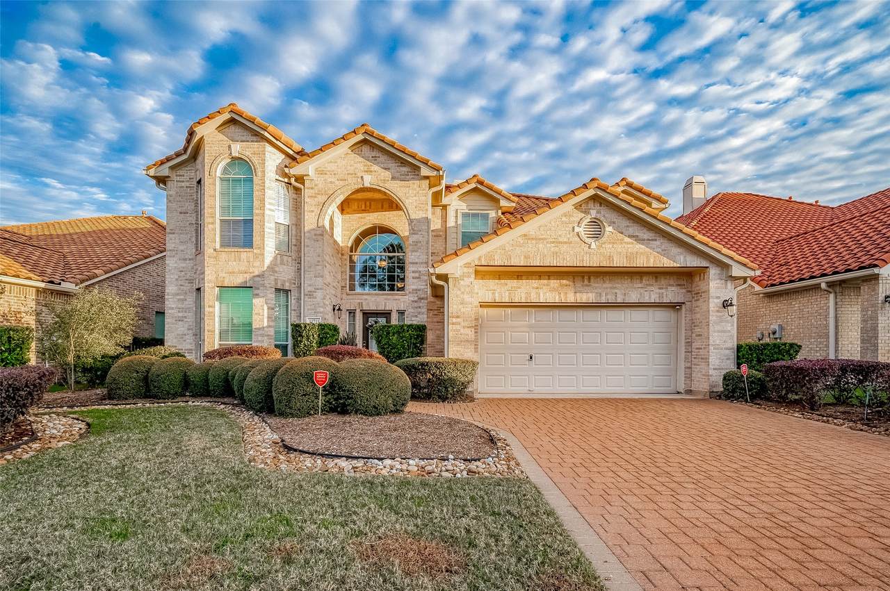 11711 Lismore Lake Drive - Photo 1