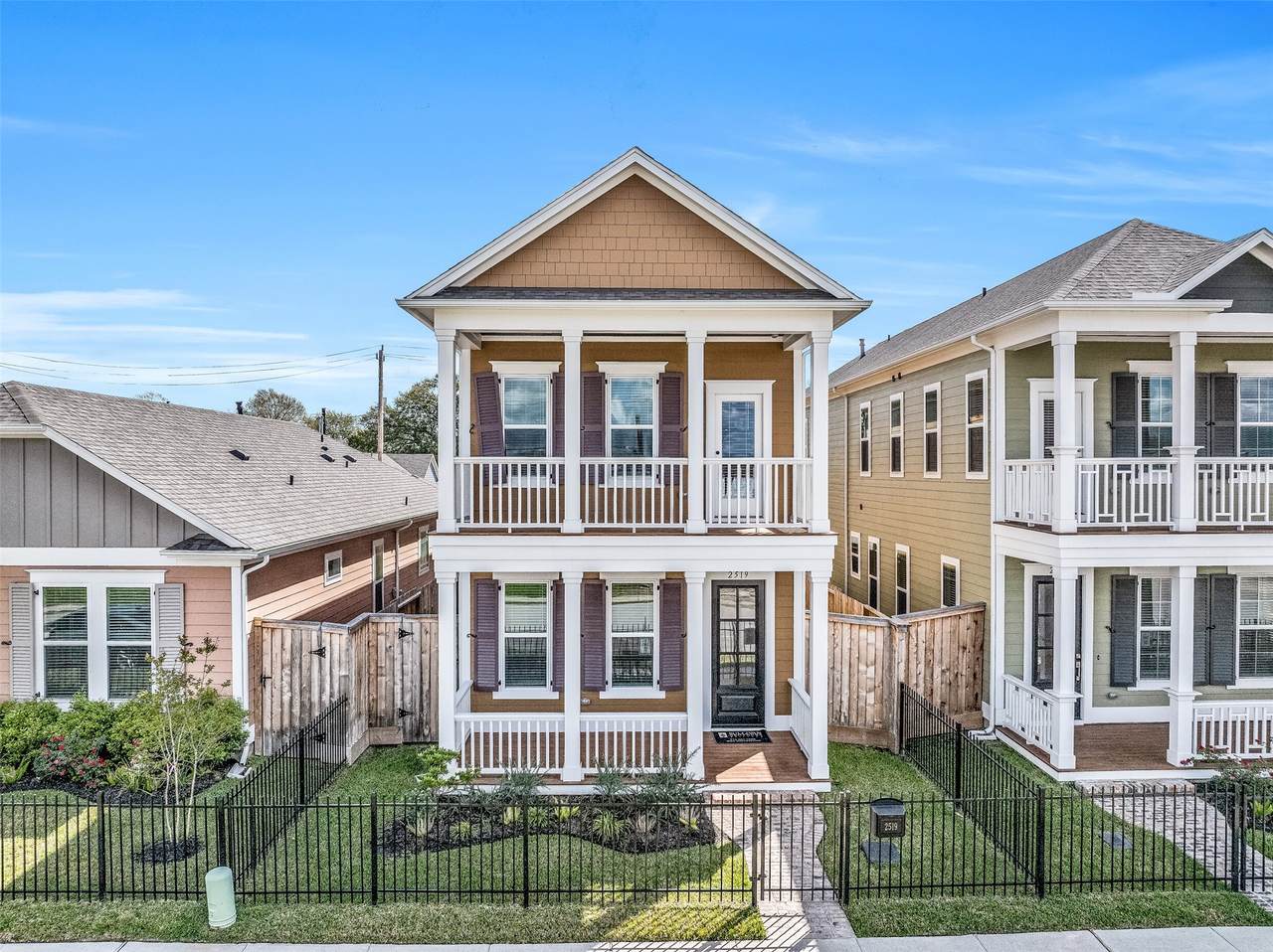 2519 Houston Avenue - Photo 1