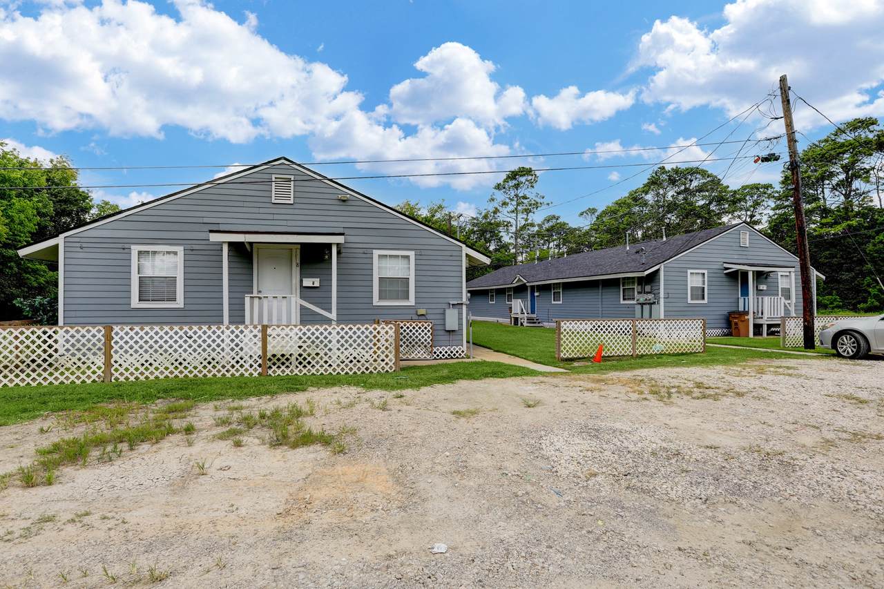 2322 Central Street - Photo 1
