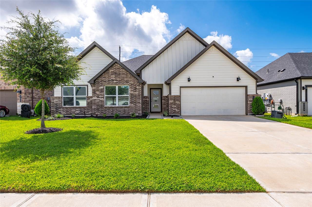 31415 Hadrians Run Road - Photo 1