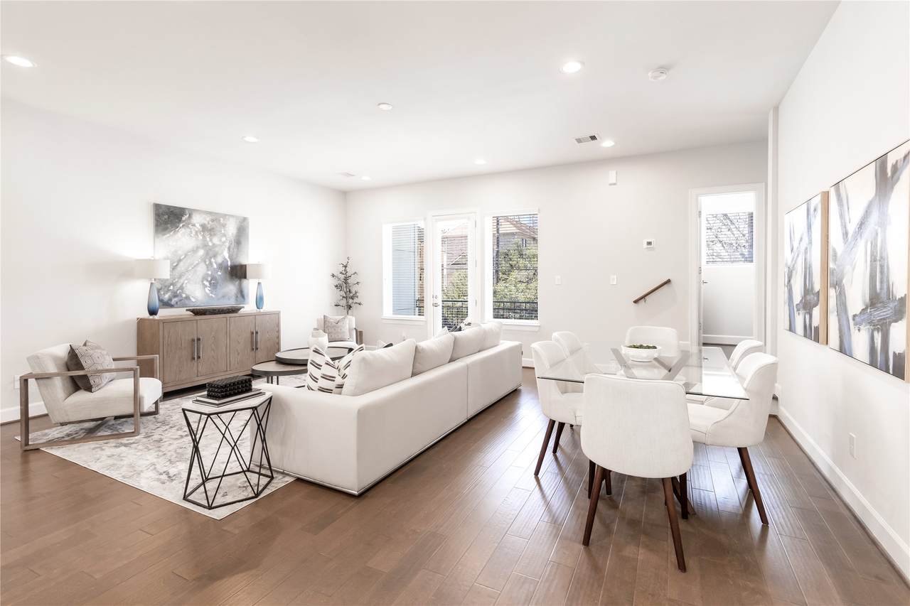 1509 Elgin Street - Photo 1