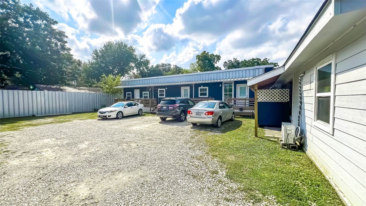 4407 Continental Drive - Photo 1