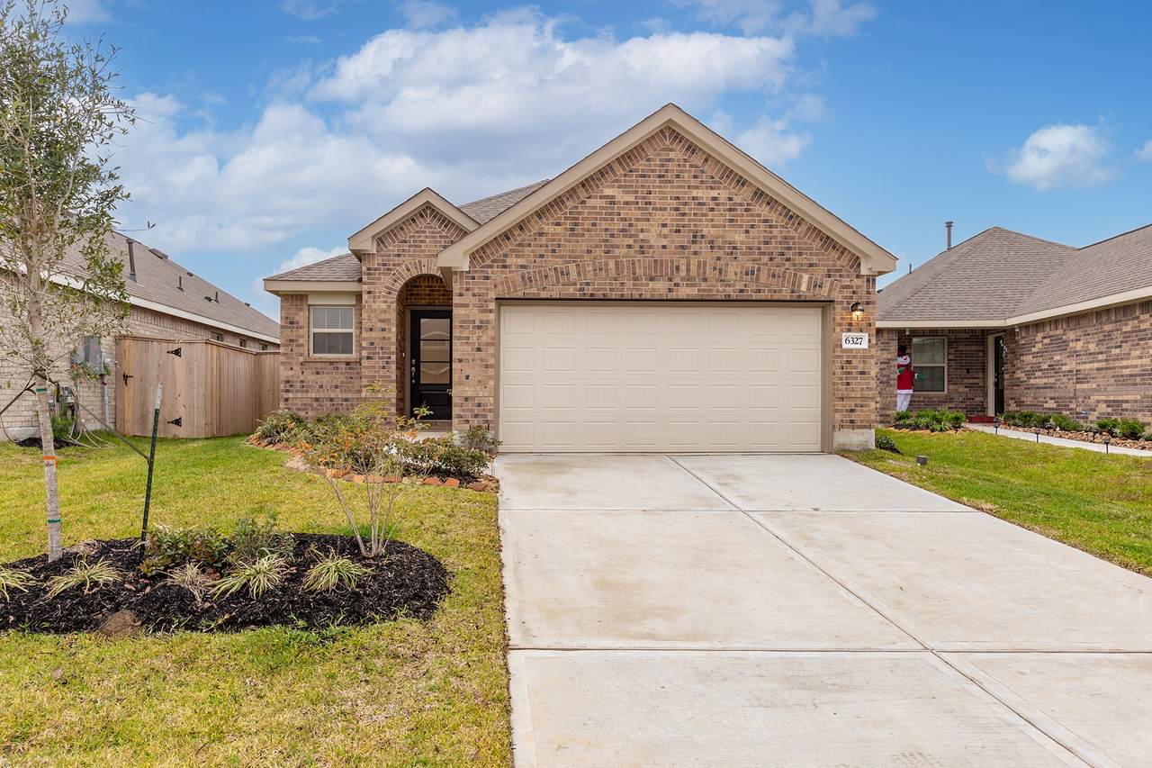 6327 Arcadia Sound Lane - Photo 1