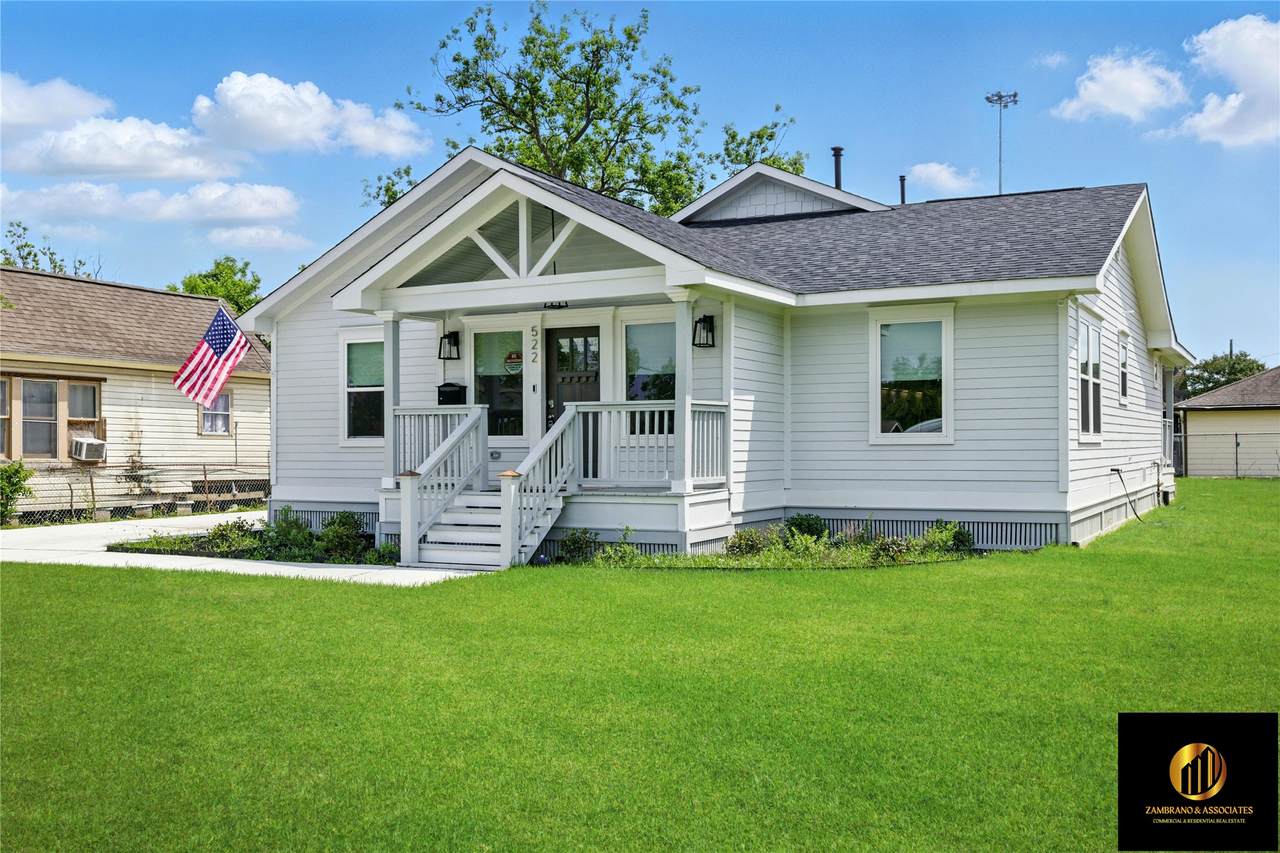 522 Caplin Street - Photo 1
