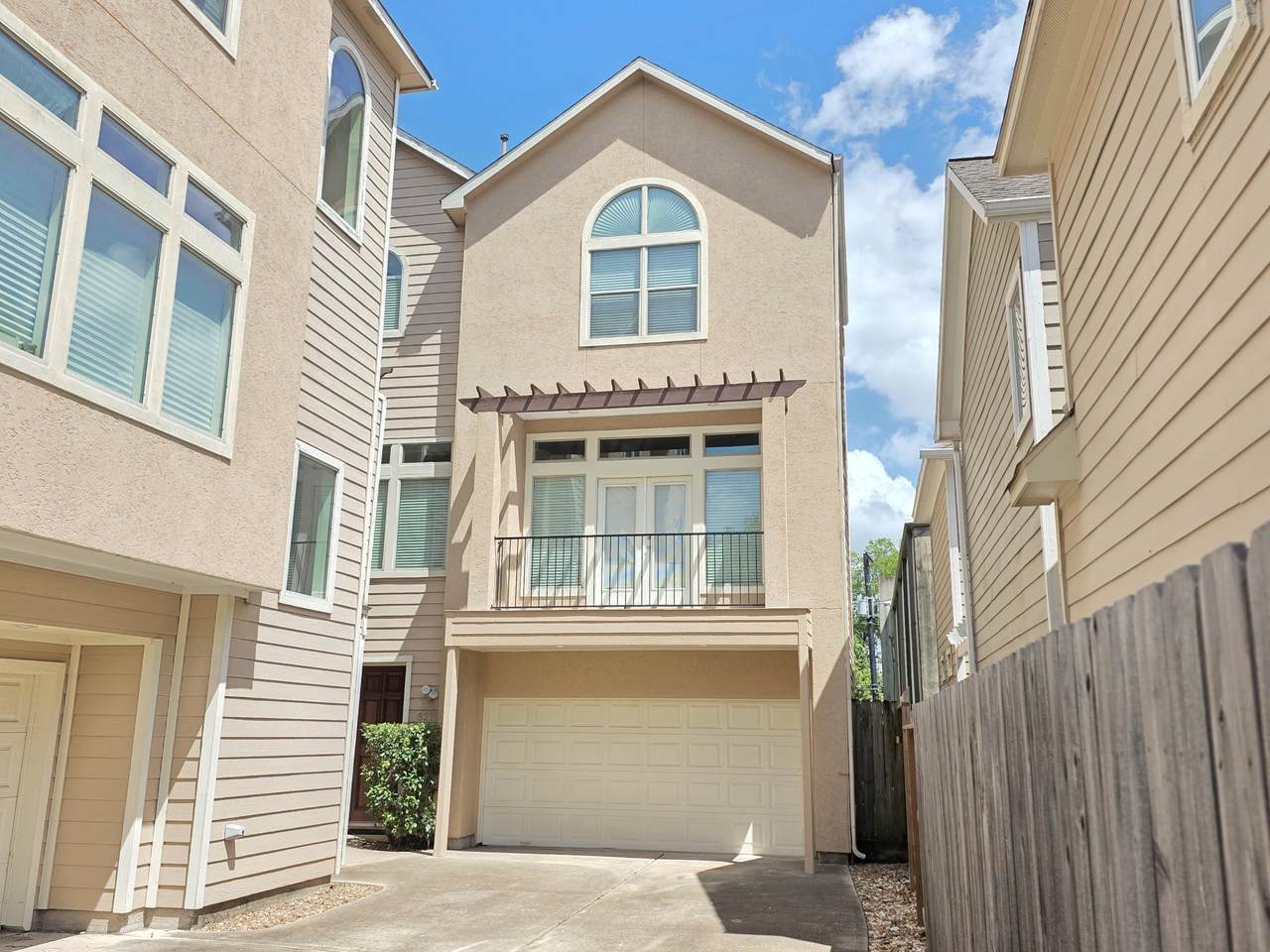 5210 Petty Street - Photo 1
