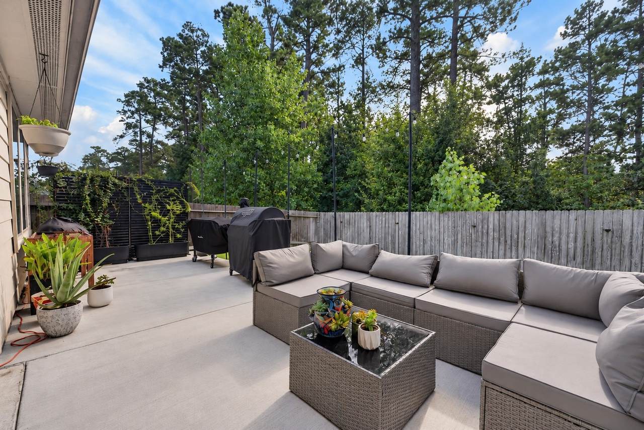 12008 New River Court - Photo 1