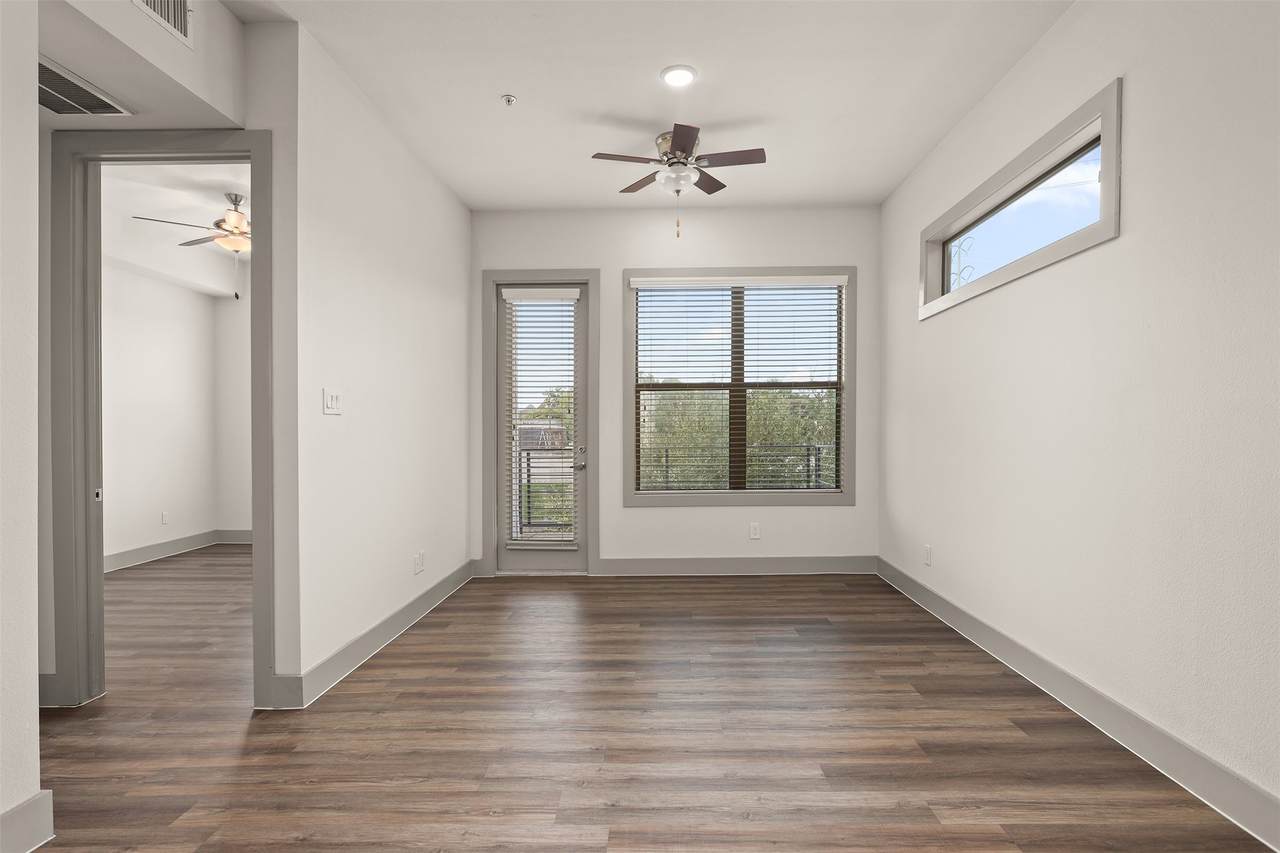 4509 Mount Vernon Street - Photo 1