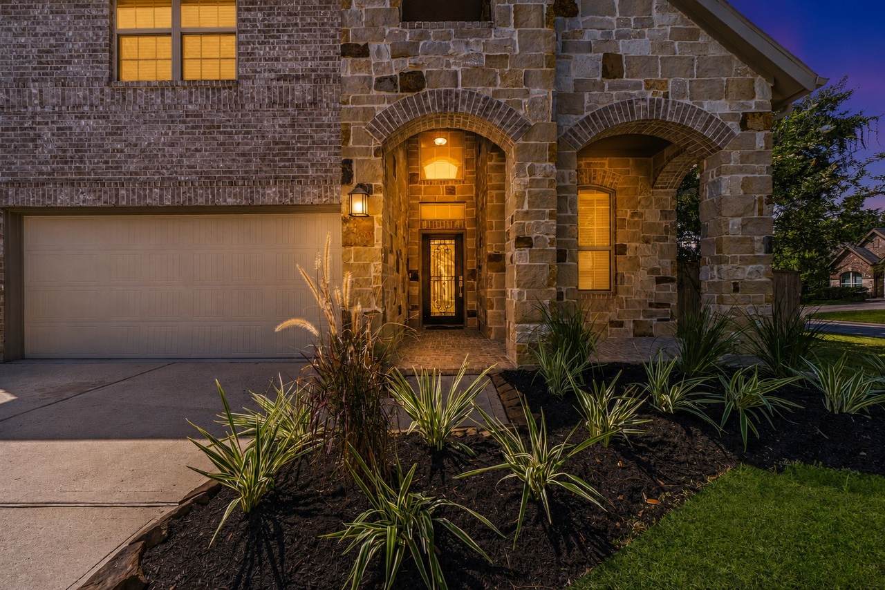 127 Fox Trail Road - Photo 1