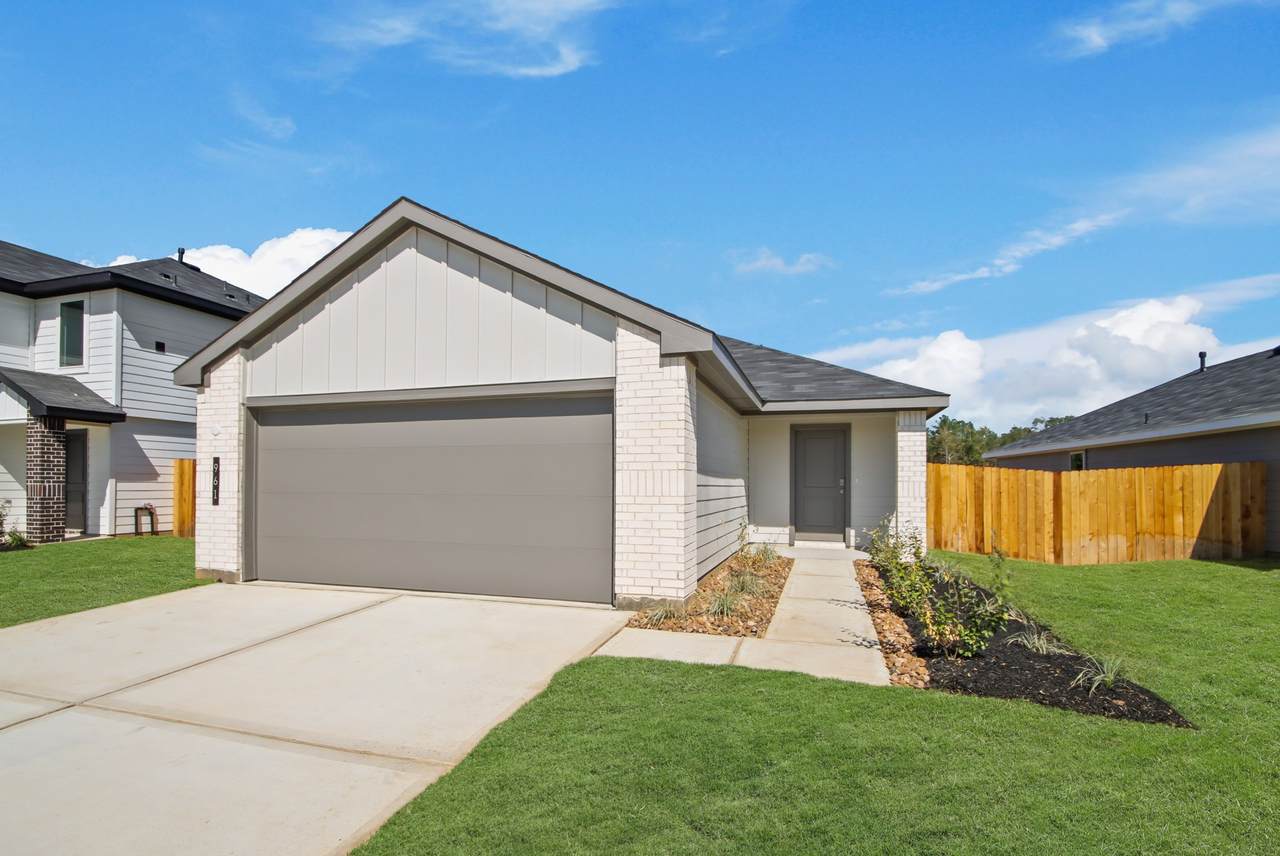 961 Sutherland Falls - Photo 1