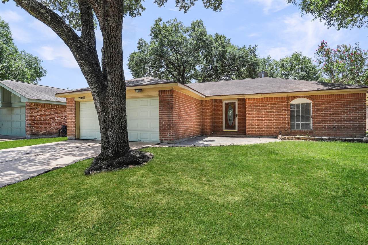 22007 Birch Valley Drive - Photo 1