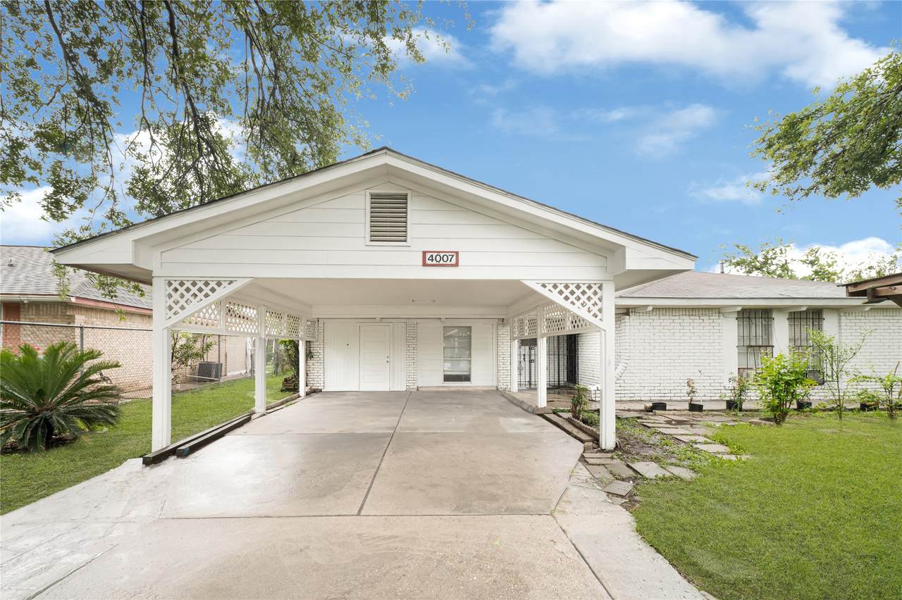 4007 Wedgewood Street - Photo 1