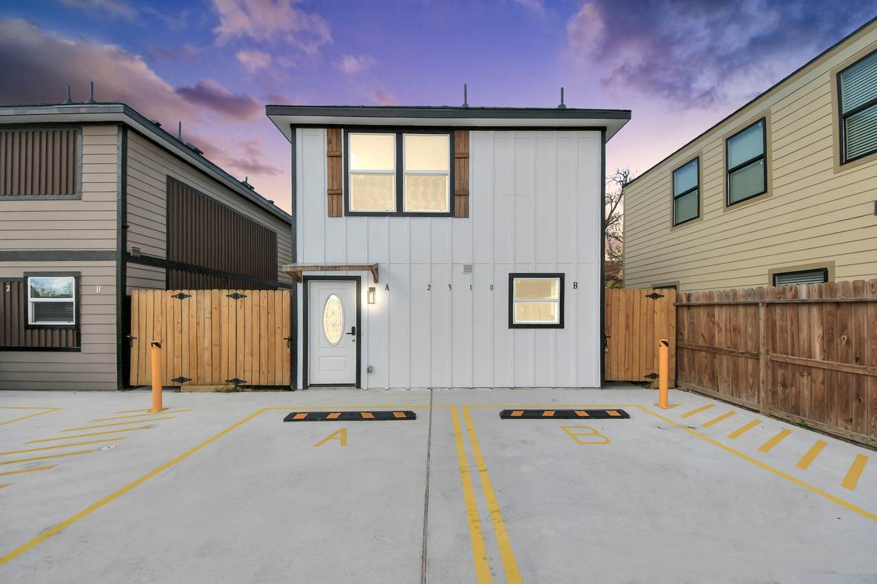 2310 Wavell Street - Photo 1