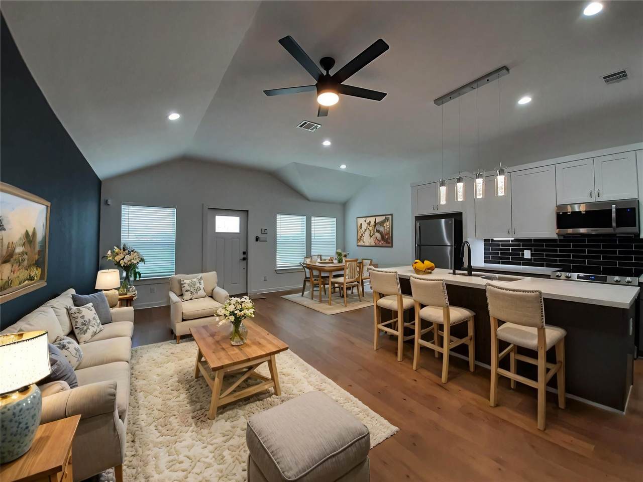 4530 Mayflower Street - Photo 1