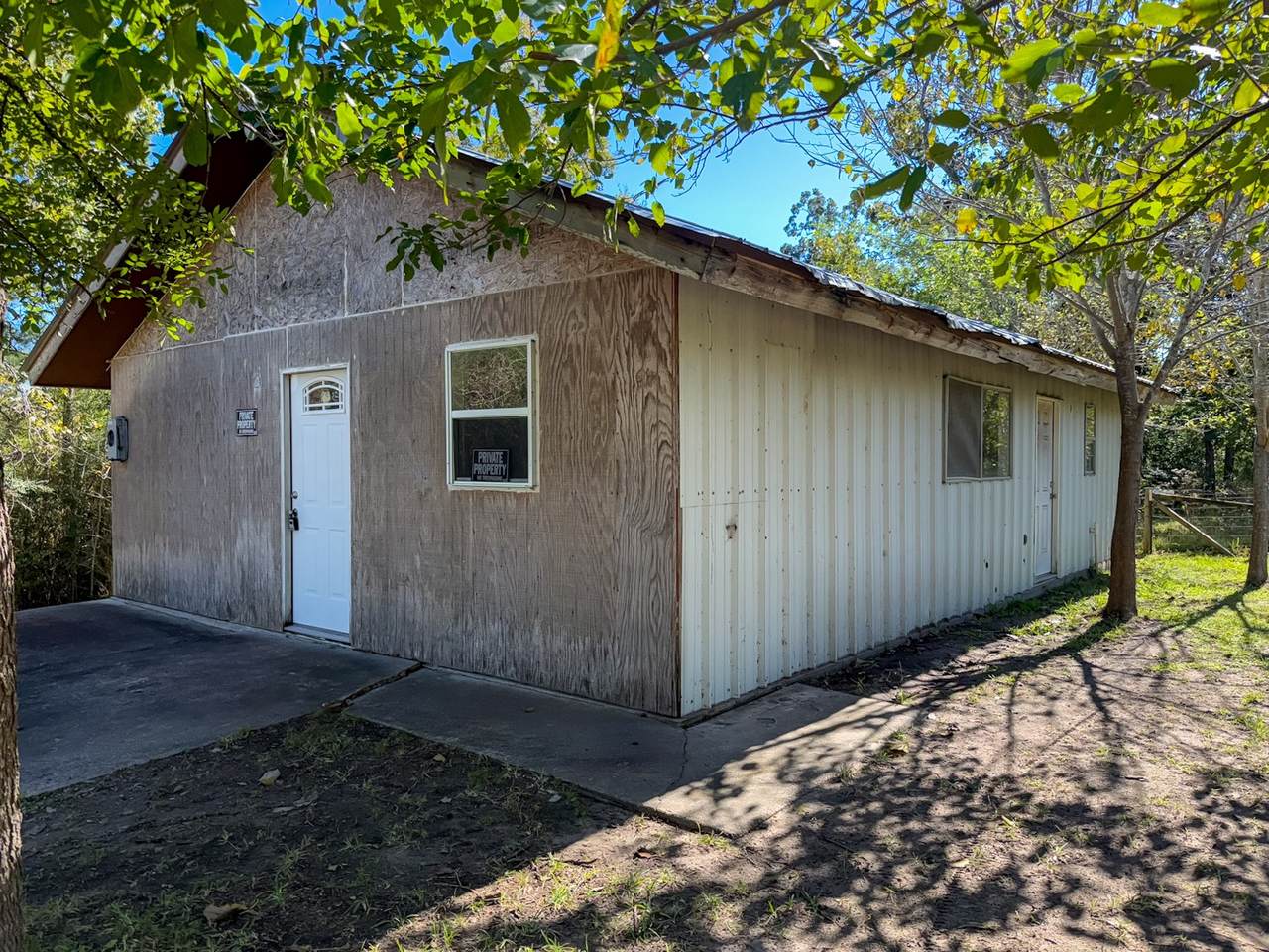 142 Hickory Cove - Photo 1