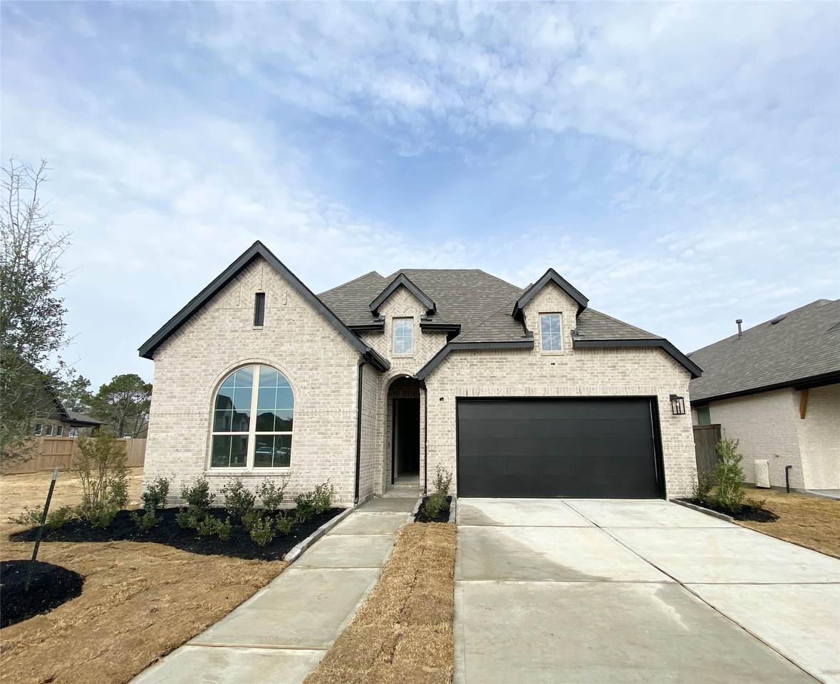 11811 Sawgrass Drive - Photo 1