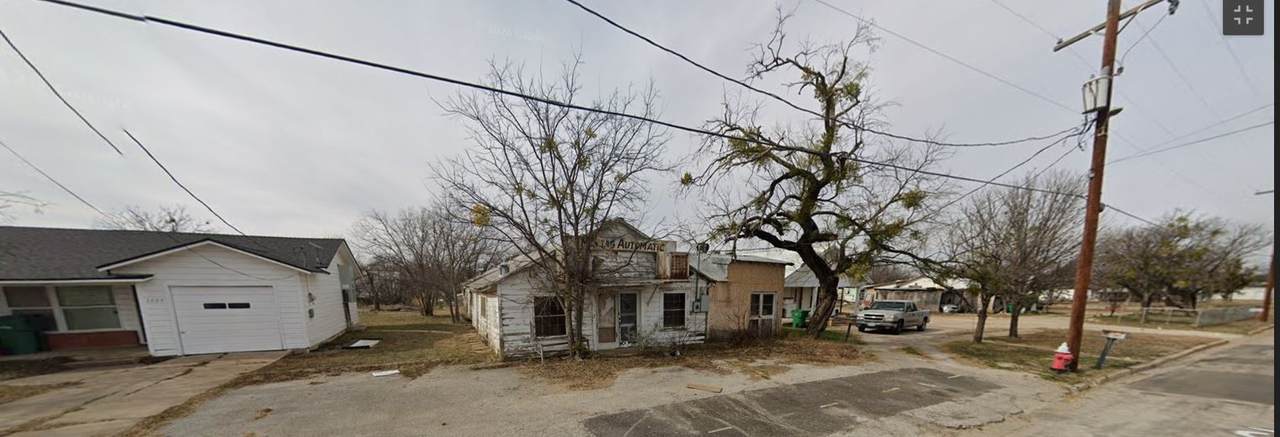 1400 Concho Street - Photo 1