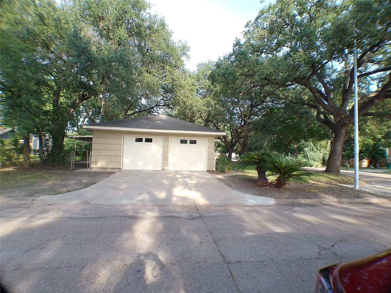 601 Fresa Road - Photo 1