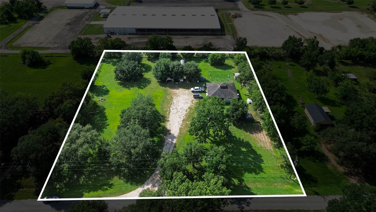 3002 Caroline Street - Photo 1