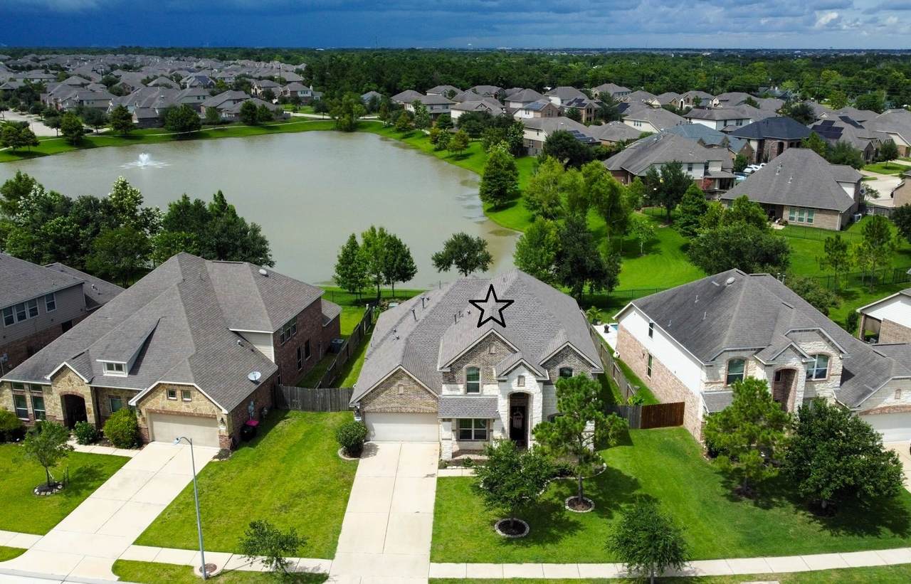 5317 Savannah Bend Drive - Photo 1