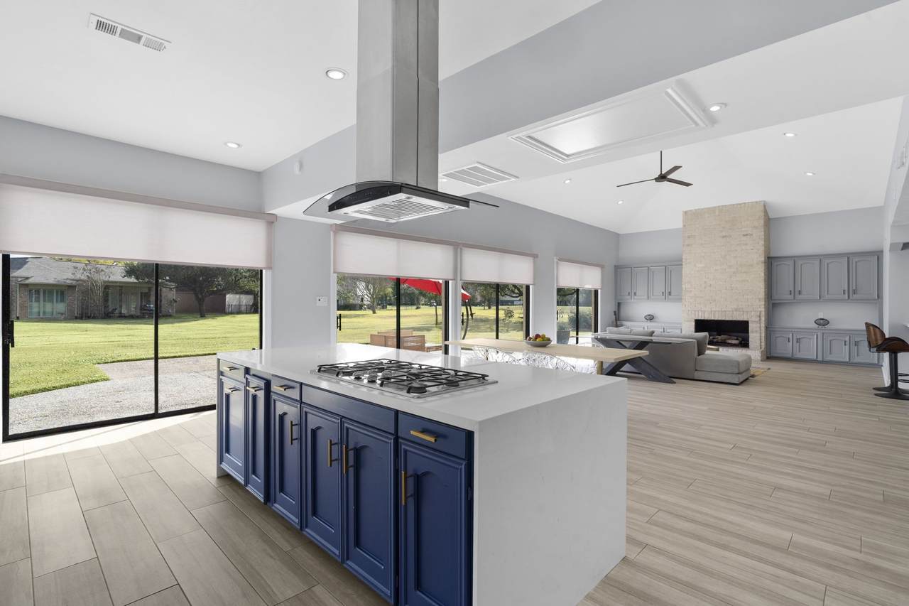 22 Charleston Street - Photo 1