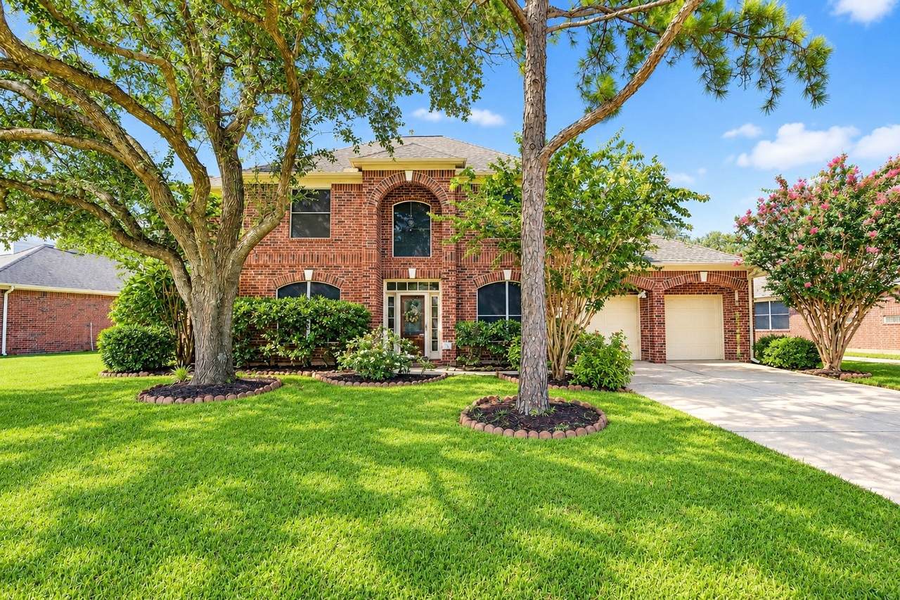 4702 Debras Trace Lane - Photo 1