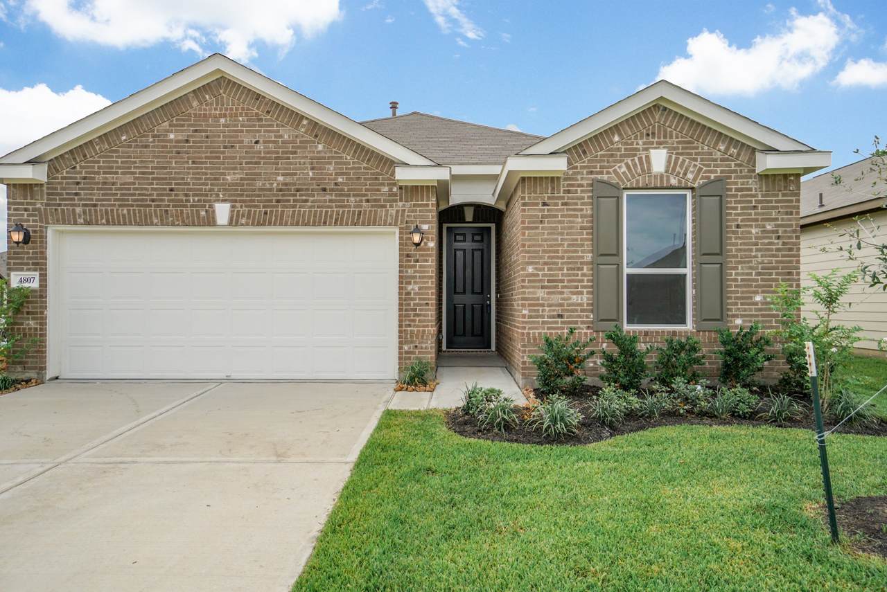 4807 Westfield Pines Drive - Photo 1