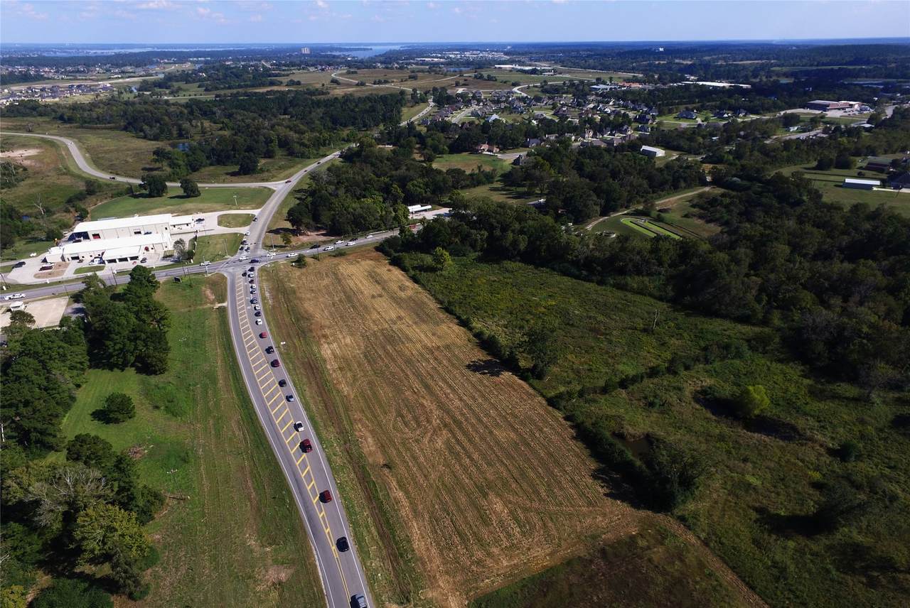 2305 Lone Star Parkway - Photo 1