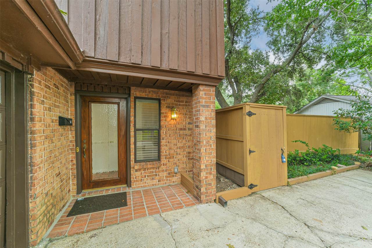 3111 Rockyridge Drive - Photo 1