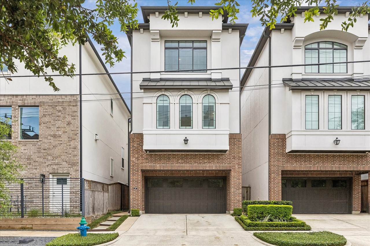 1301 Peden Street - Photo 1