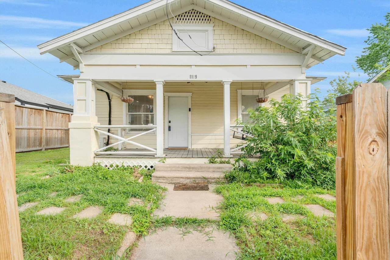 1109 Gargan Street - Photo 1