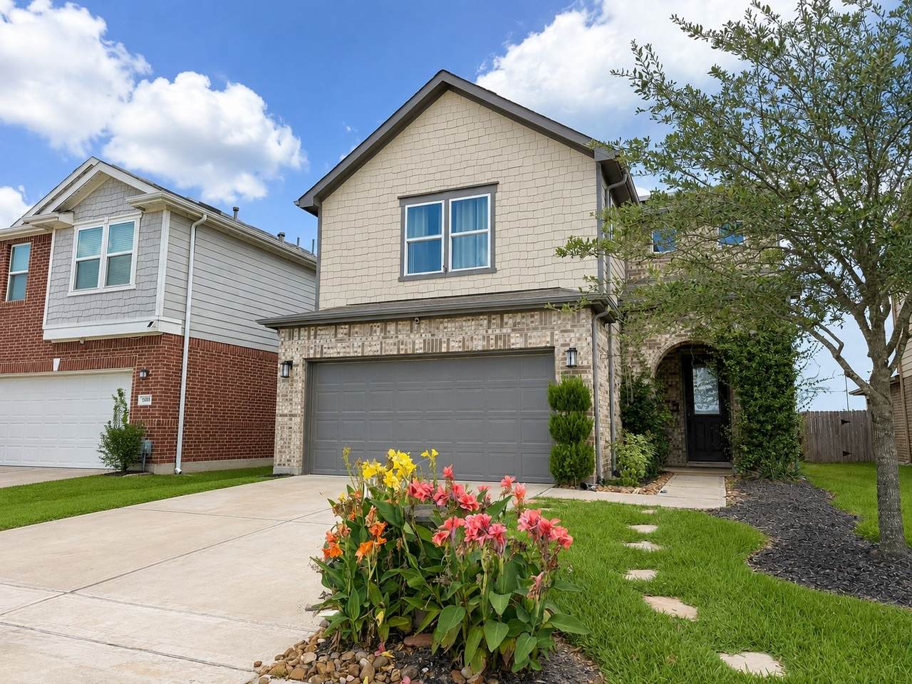 5434 Rose Trellis Street - Photo 1