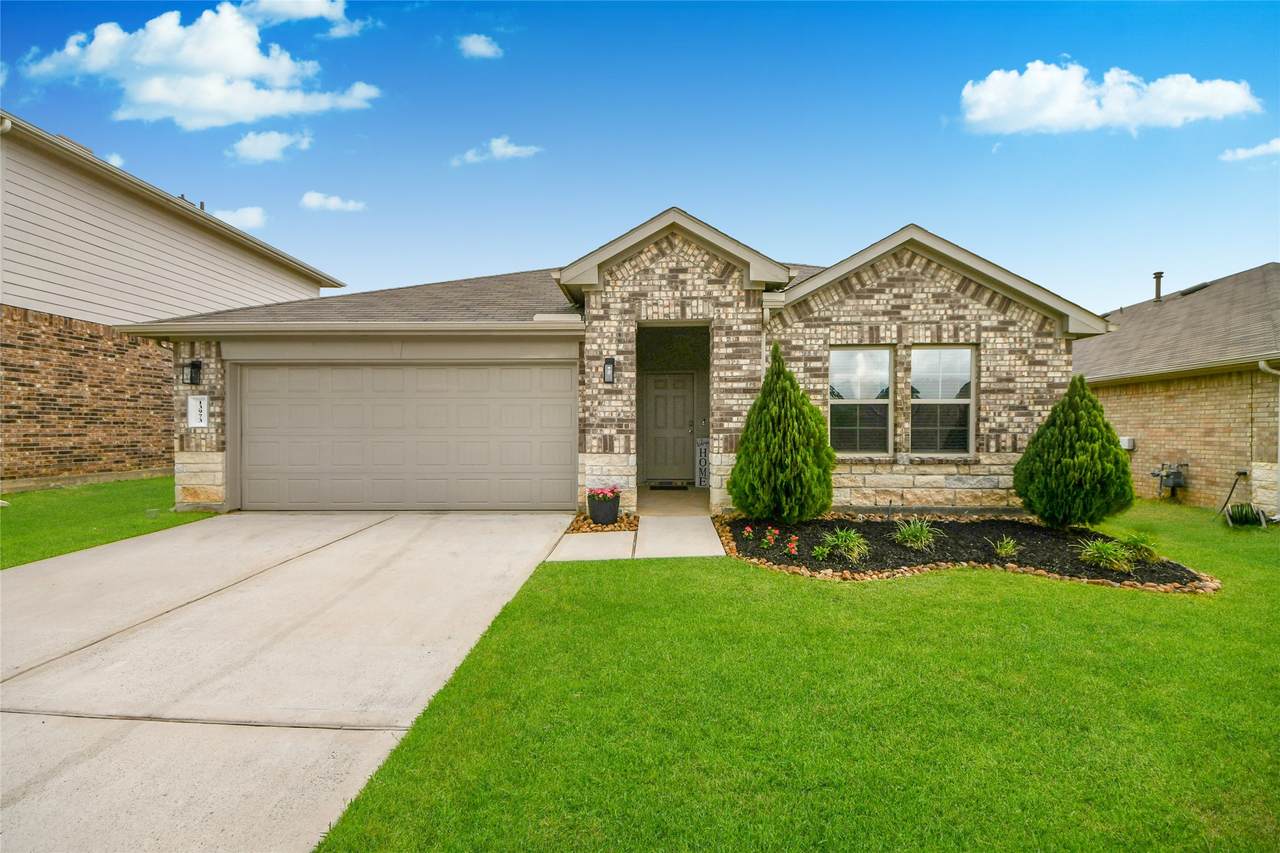 13973 Leigh Lake Ln - Photo 1