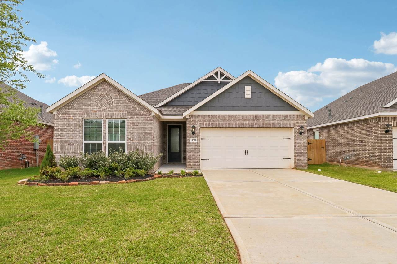 15671 Honey Cove Drive - Photo 1