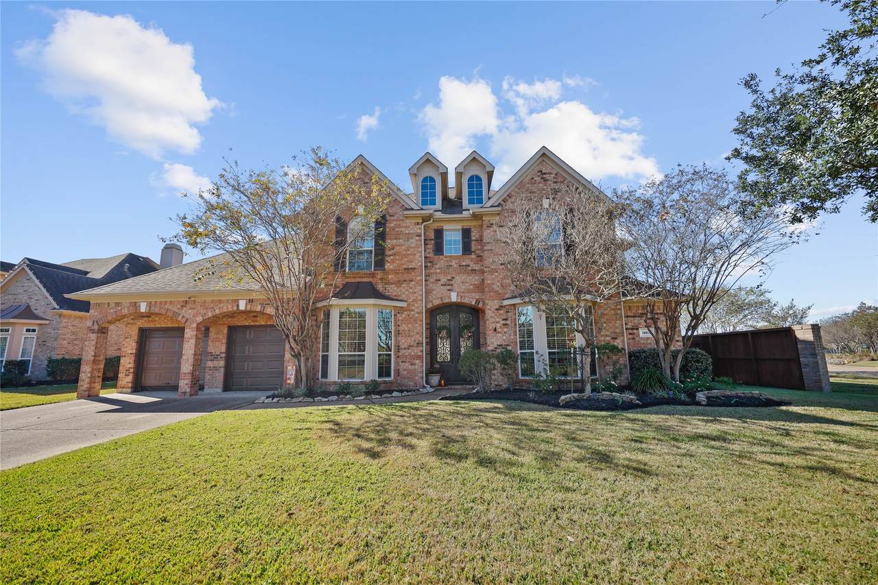 18815 Manleigh Court Court - Photo 1