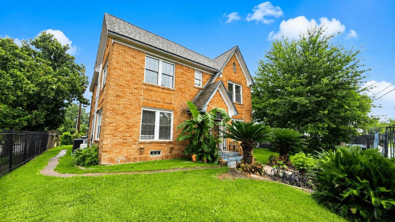 5121 Polk Street - Photo 1