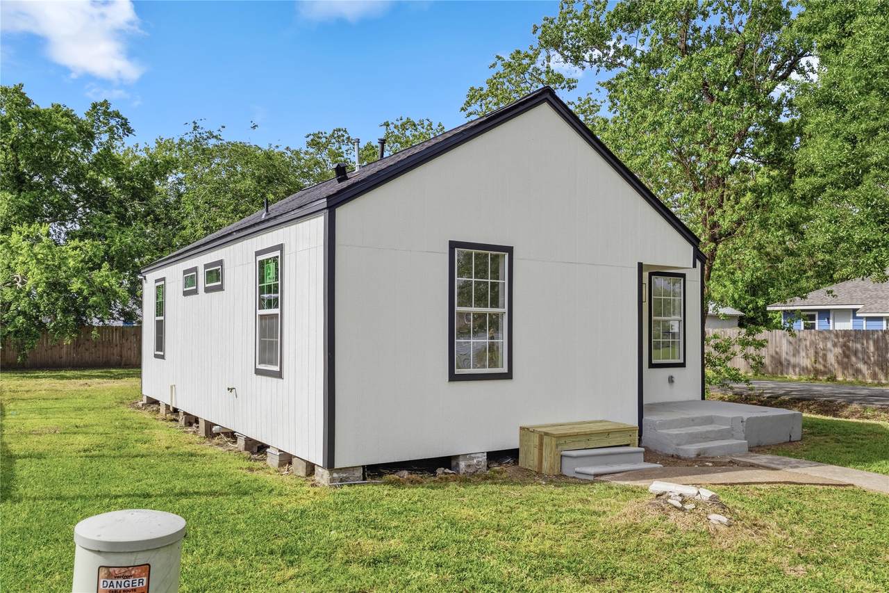 300 Hafer St - Photo 1