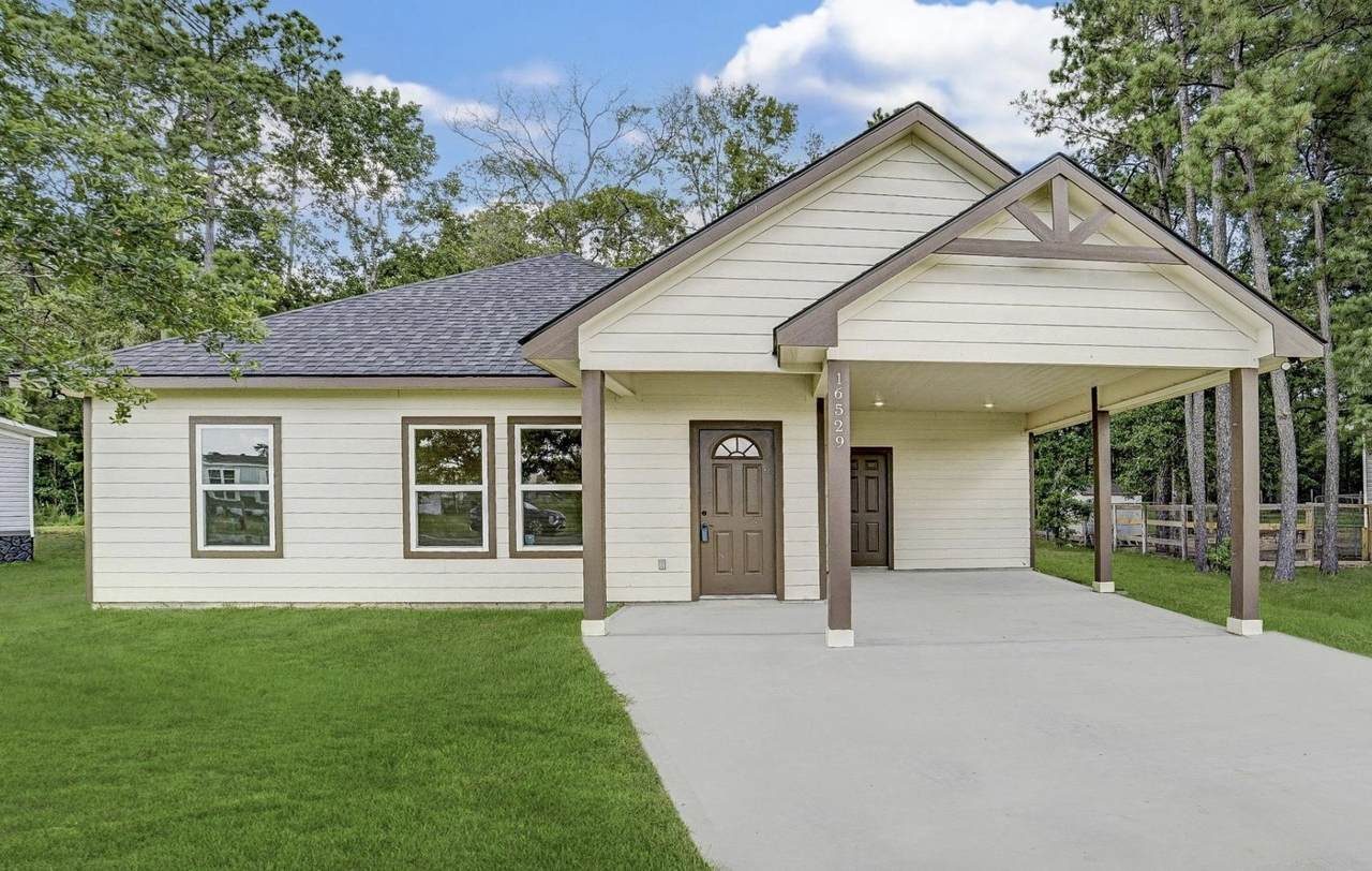 16529 Kingsbury Drive - Photo 1