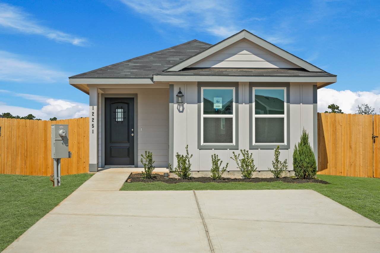 12251 Shield Crest Court - Photo 1