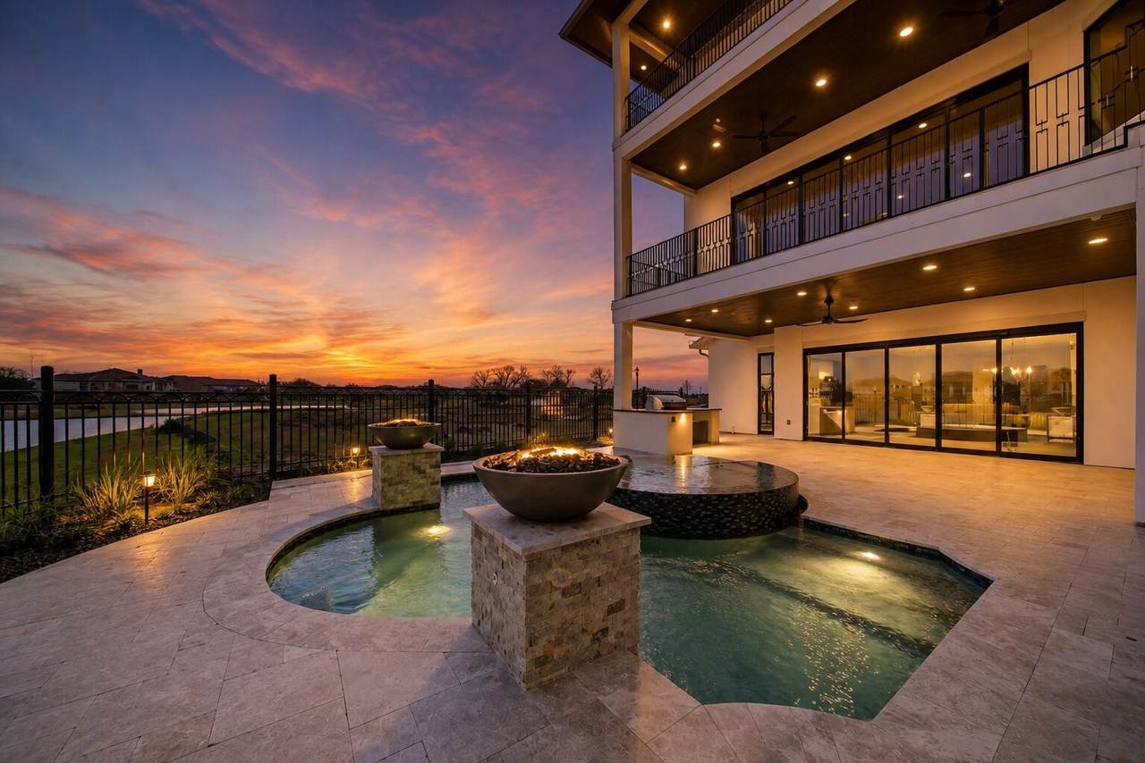 4610 Sunset Circle - Photo 1