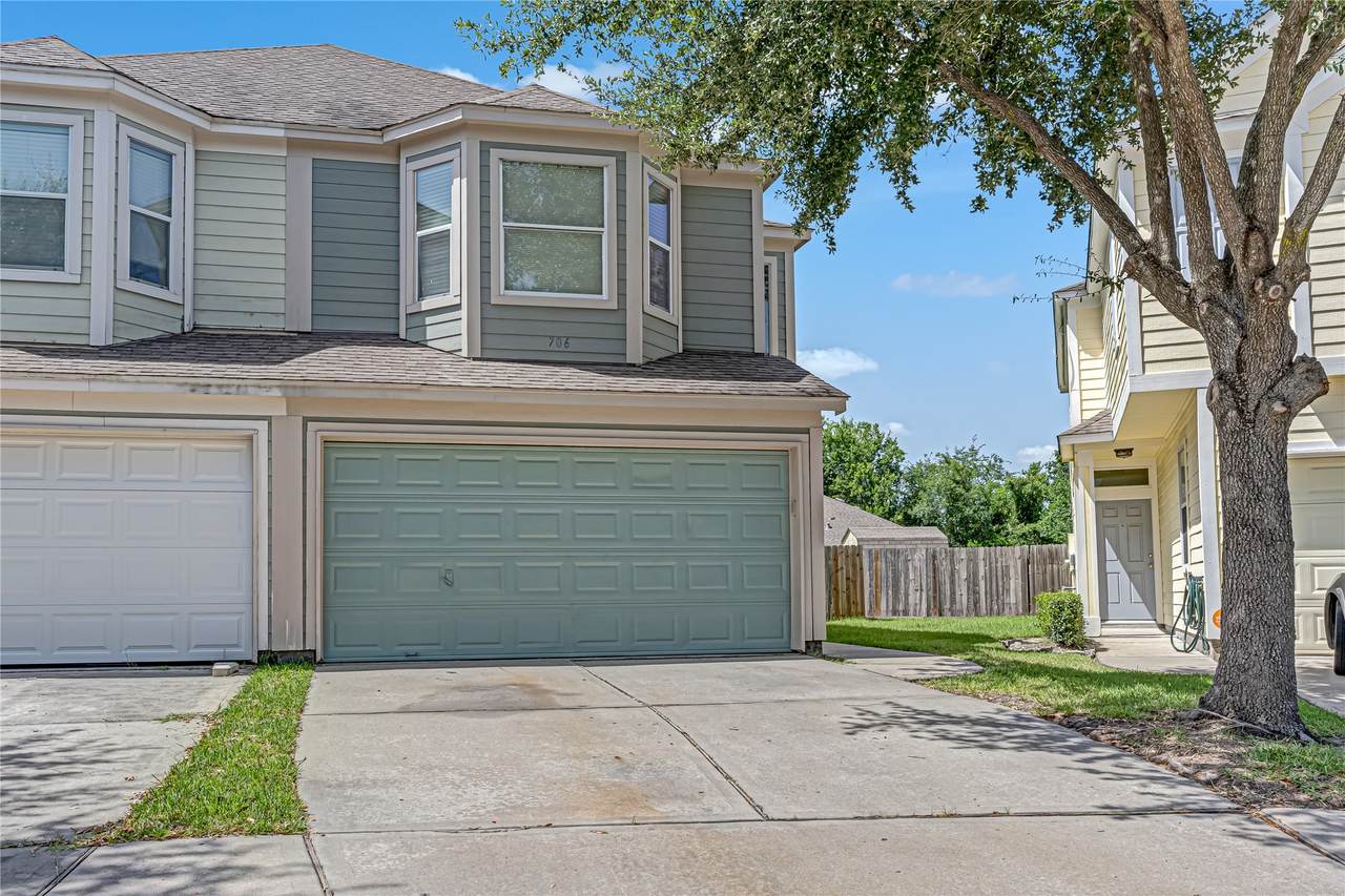 706 Woodport Lane - Photo 1
