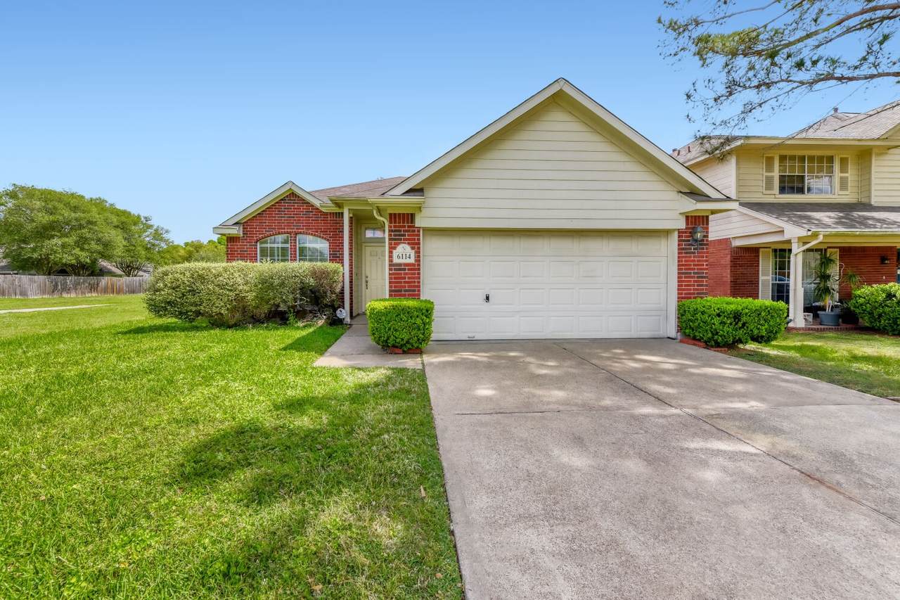 6114 Sandy Hollow Drive - Photo 1