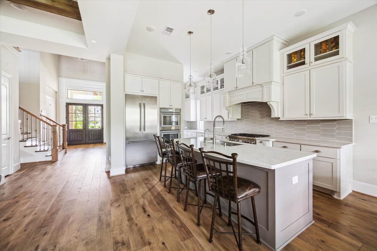 6605 Rolla Street - Photo 1