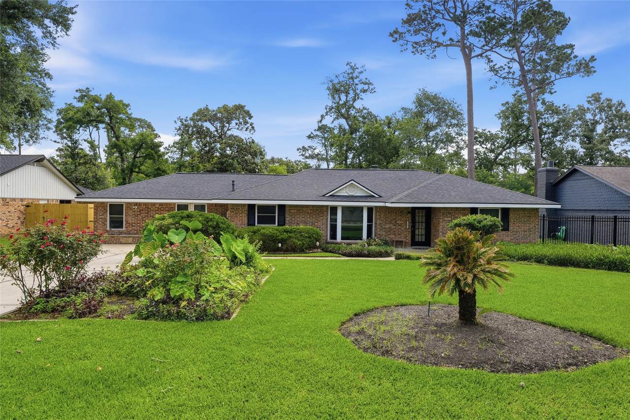 1302 Chestnut Ridge Road - Photo 1