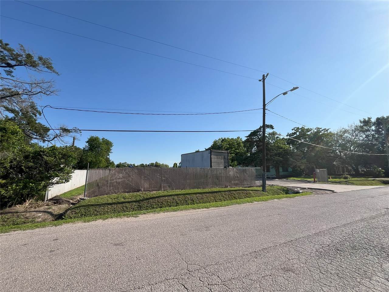 6007 Brookfield Drive - Photo 1