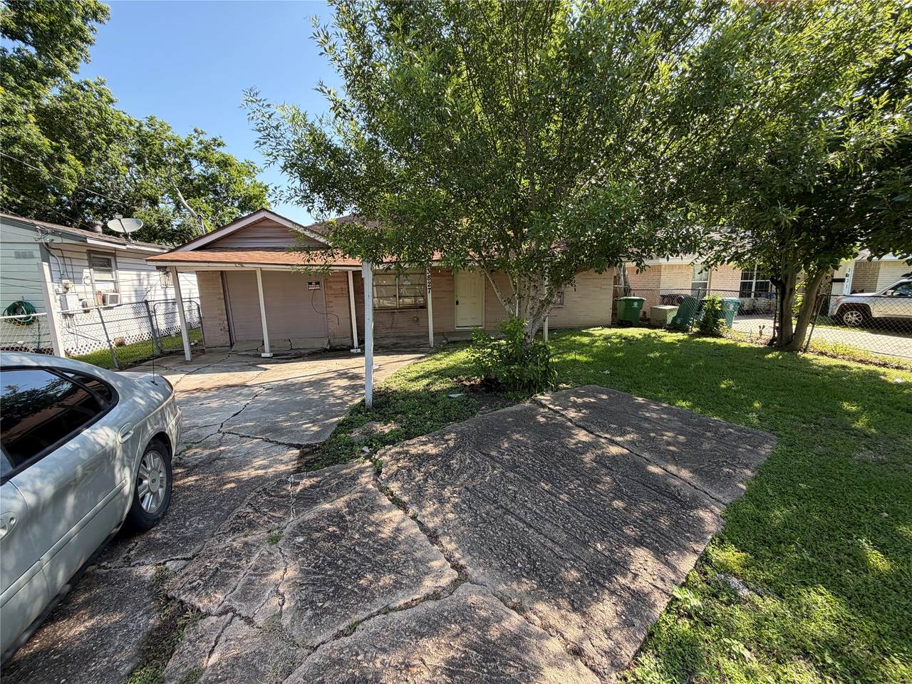 3827 Amos Street - Photo 1