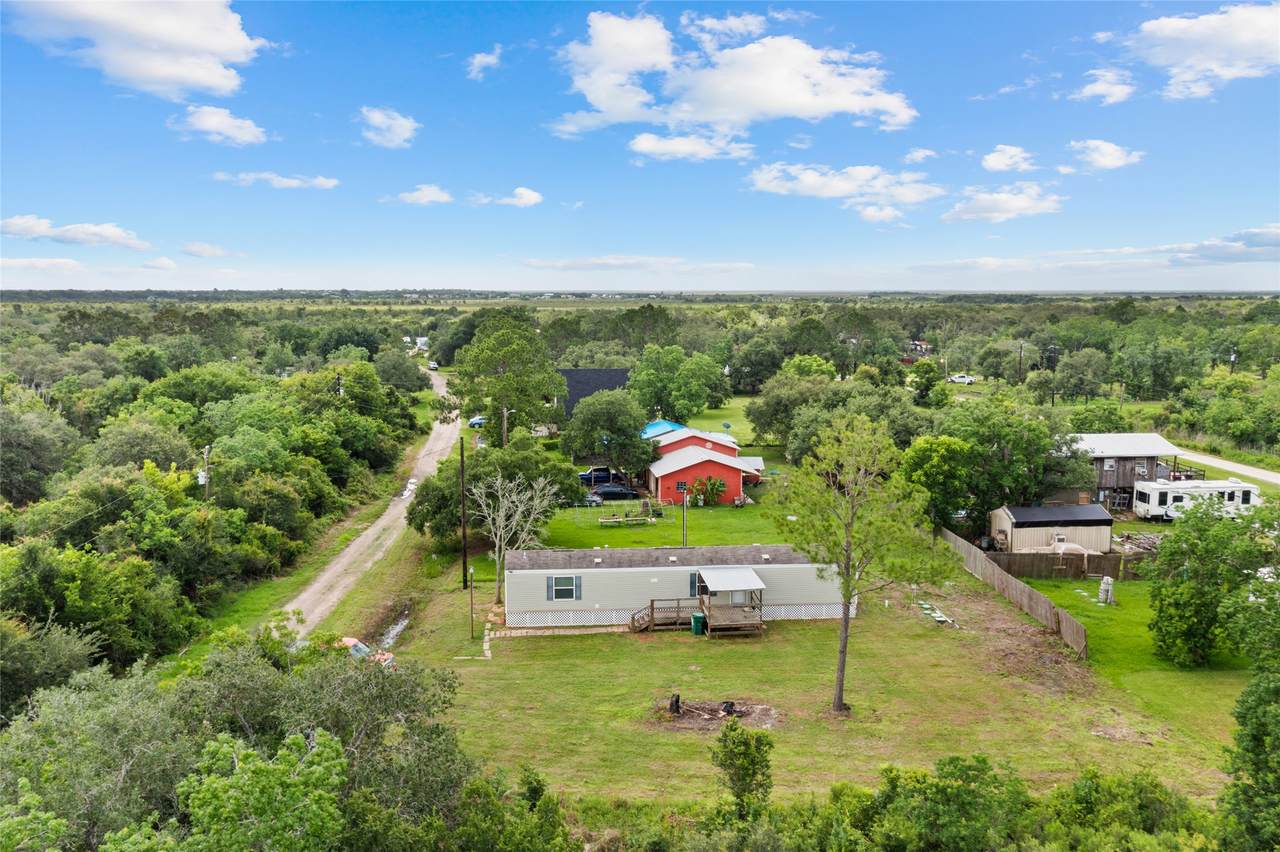 6304 Sexto Street - Photo 1