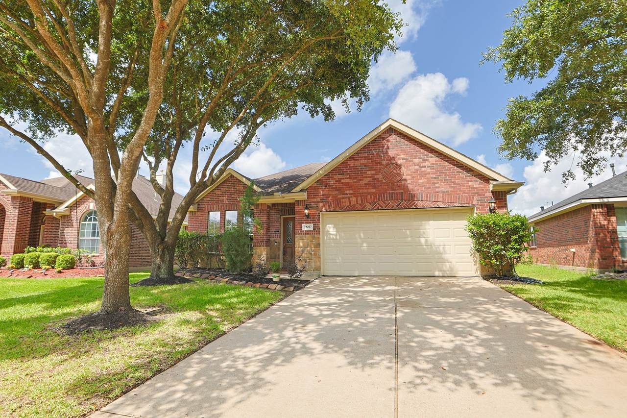 22027 Field Green Drive - Photo 1