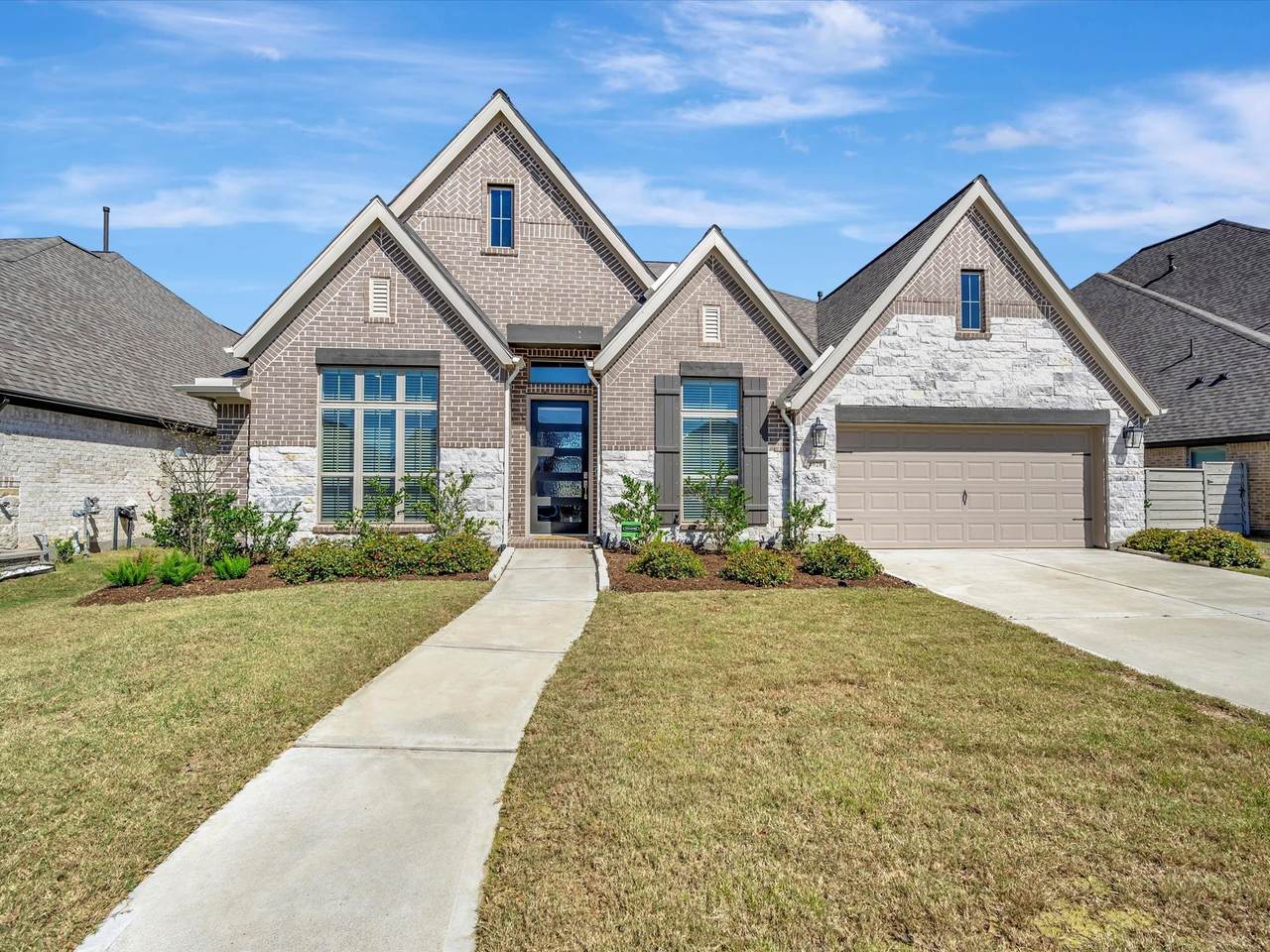 4928 Mulberry Shrubs Lane - Photo 1